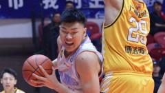 2019-03-28 季后赛8进4第二场 新疆VS广厦录像 第三节